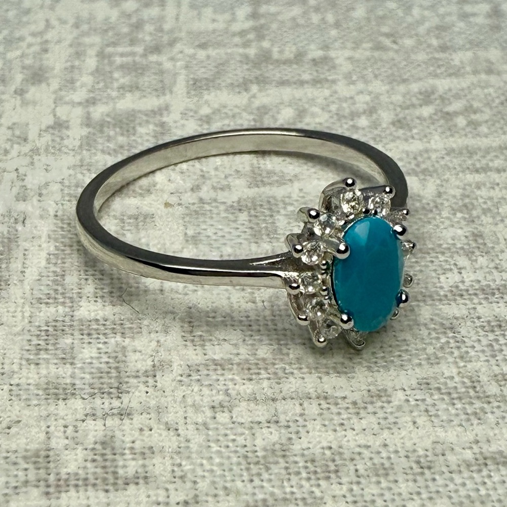 NWT Sterling Silver, Turquoise & CZ Crown Ring, Size 7 - Picture 4 of 5